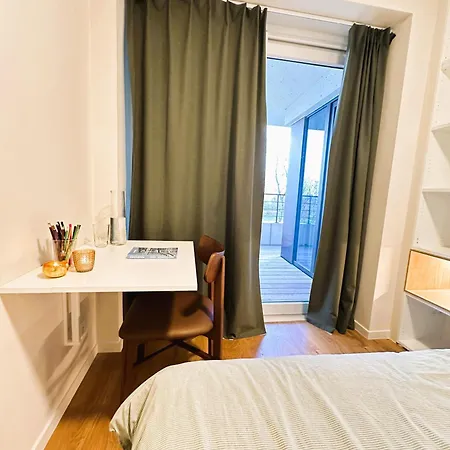 Georgette & Antoine's Residences - The Waves